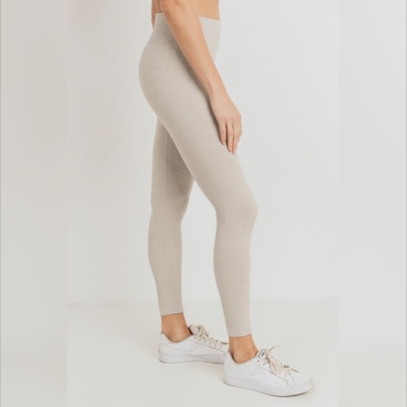 Ribbed Track Seamless Melange Highwaist Leggings - Picture 4 of 8